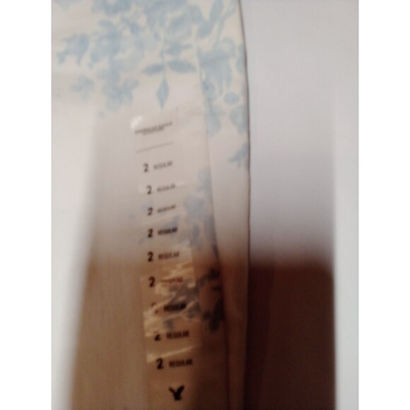 Women's American Eagle White With Blue Floral Jeans New With Tags Size 2 Regular - Picture 9 of 16